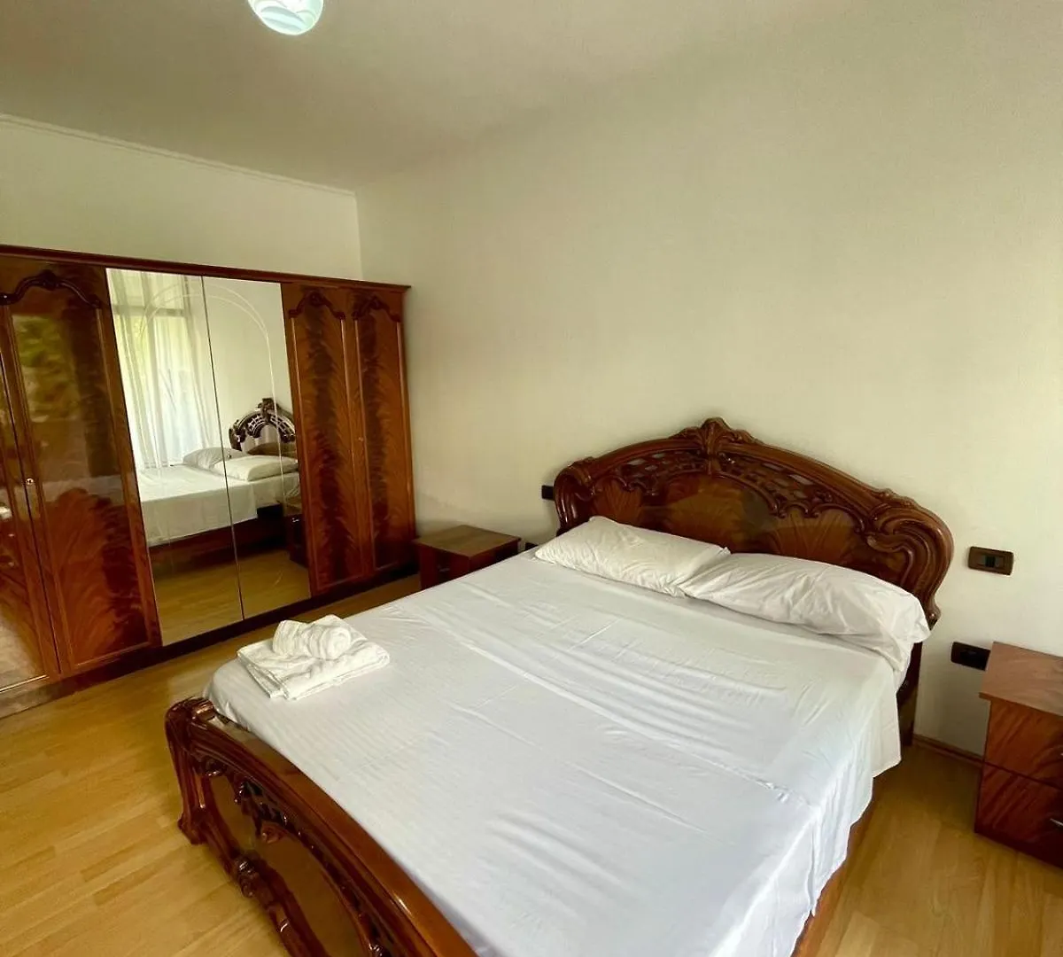Urban Tirana Retreat Apartment 0*,  Albania