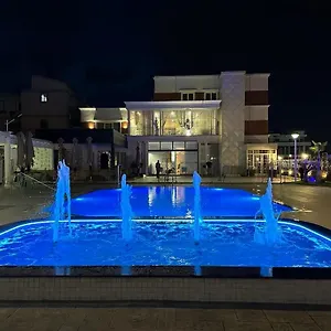 Semesteranläggning (resort) Colis, Tirana